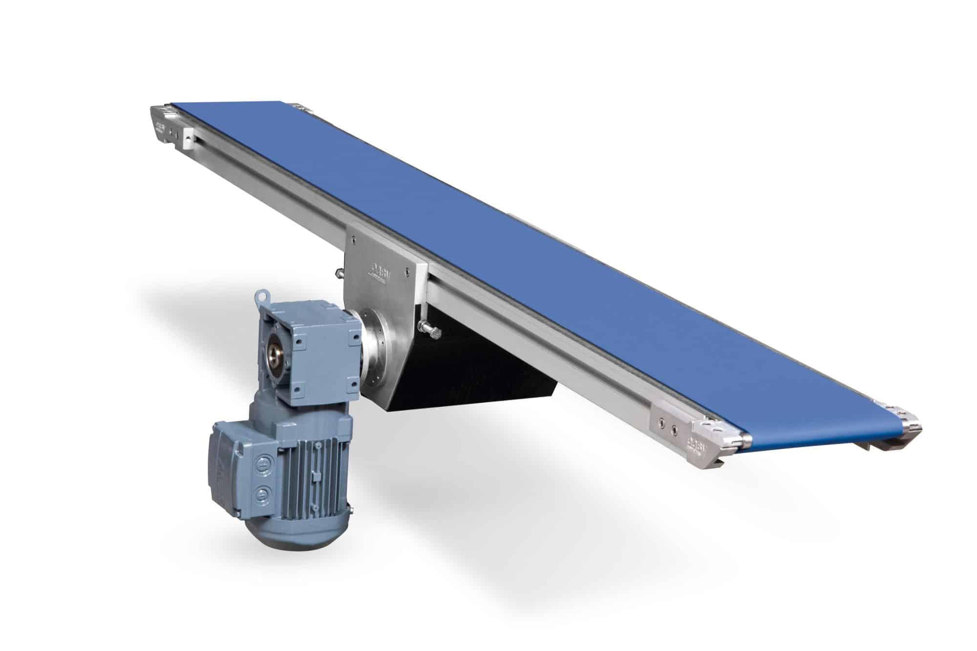 Flat conveyor belts are the perfect way to easily transport a wide range of goods internally.