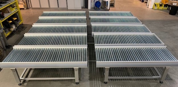 Set-up of 6 roller conveyors.